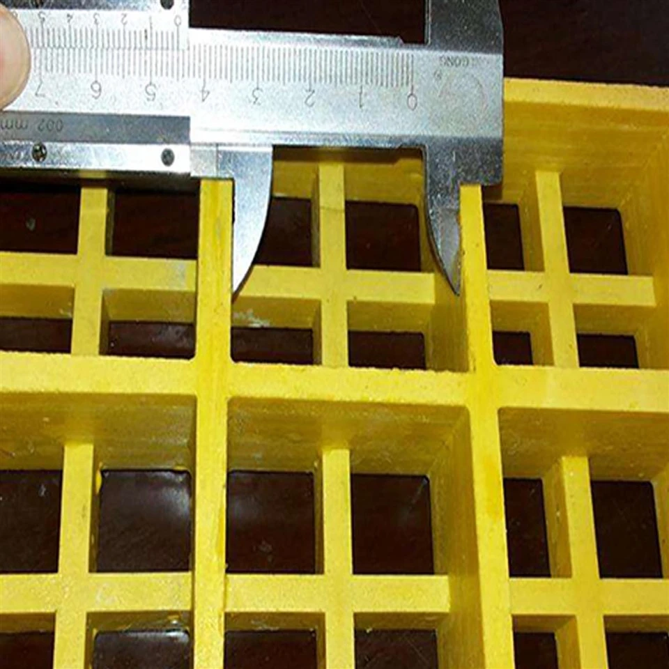 Cross Grille